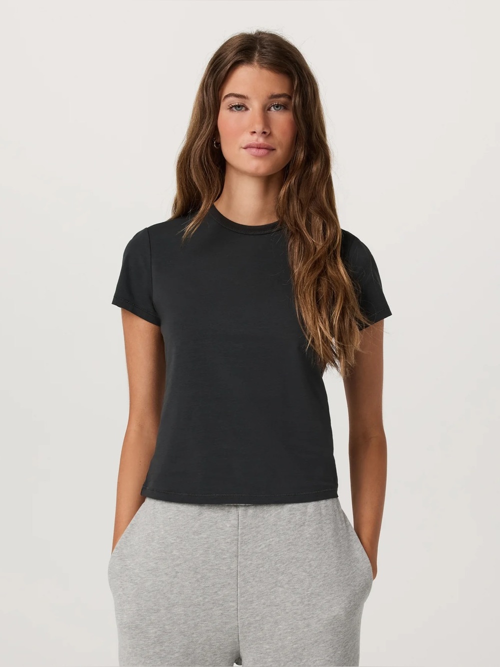 Vuori Short Sleeve Feather Classic Tee